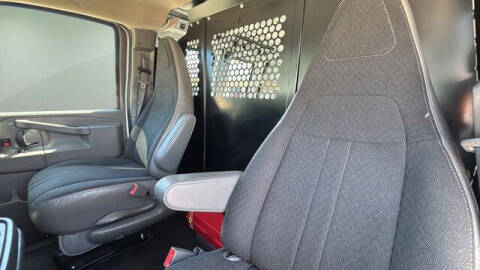 2024 GMC Savana 2500
