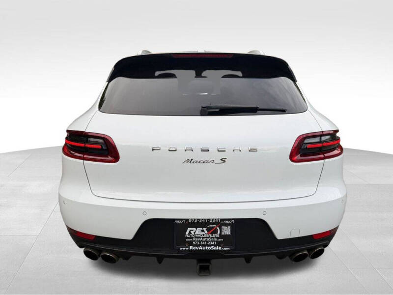 2015 Porsche Macan S