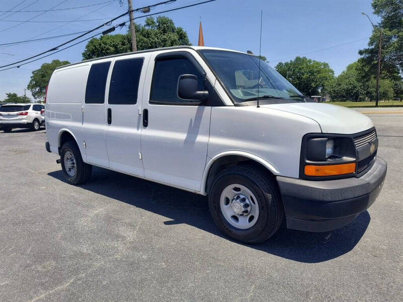 2017 Chevrolet Express 2500