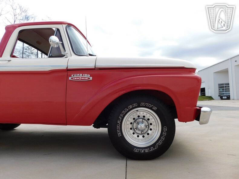 1965 Ford F-100