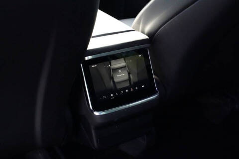 2022 Tesla Model X Plaid