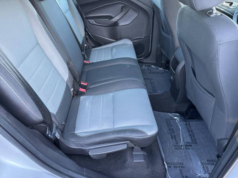 2017 Ford Escape S