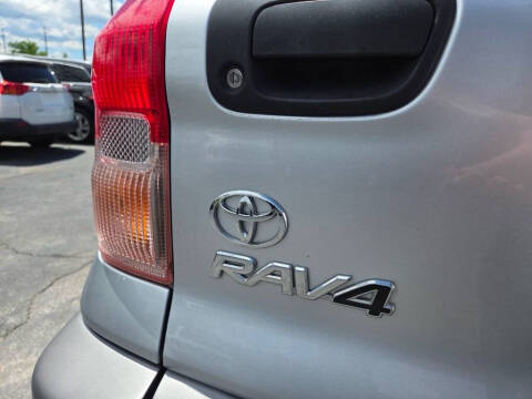 2003 Toyota RAV4