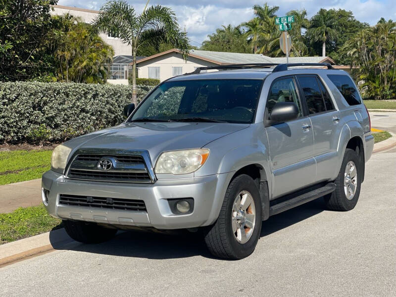 2006 Toyota 4Runner for sale at L G AUTO SALES in Boynton Beach FL