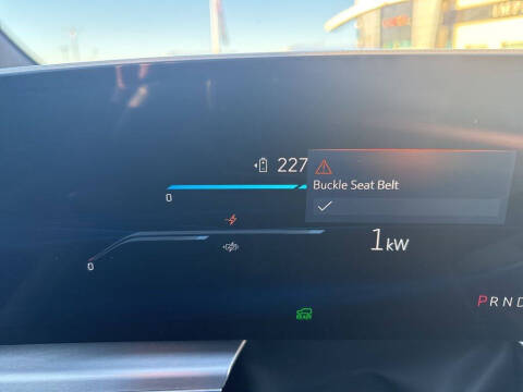 2024 Cadillac LYRIQ Luxury 1