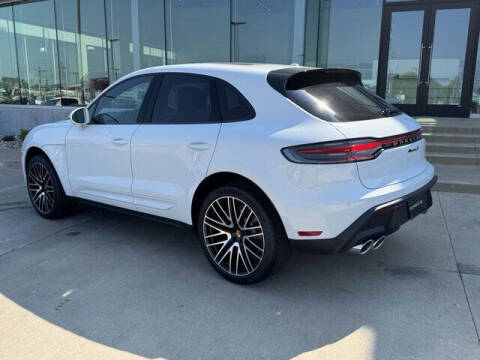 2025 Porsche Macan S