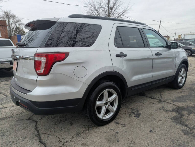 2018 Ford Explorer