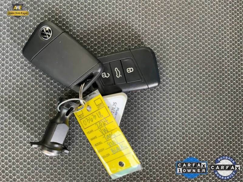 2024 Volkswagen Taos S