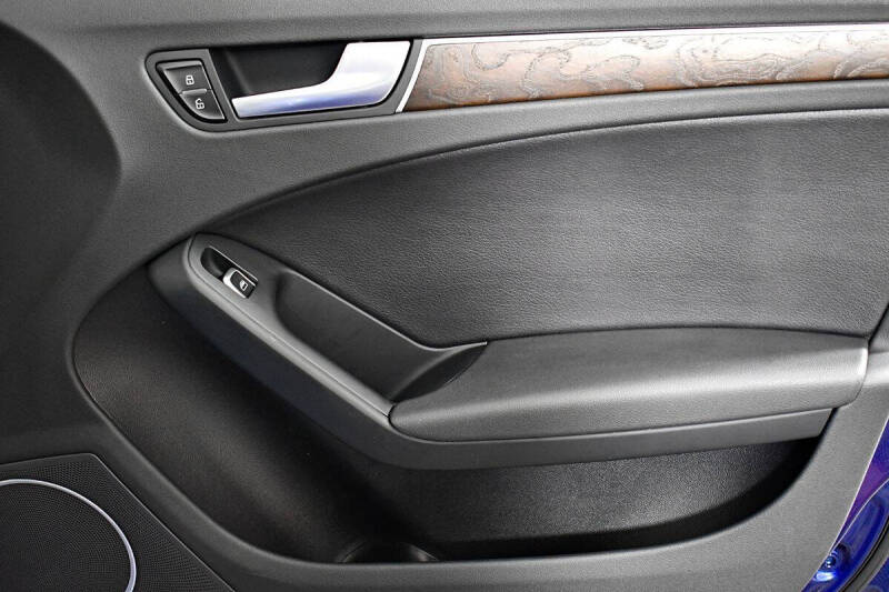 2016 Audi A4 2.0T quattro Premium Plus