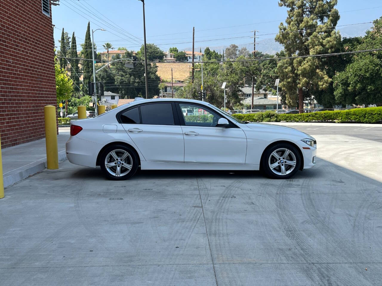 2015 BMW 3 Series for sale at R&G Auto Sales in Tujunga, CA