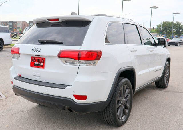 2020 Jeep Grand Cherokee Laredo E