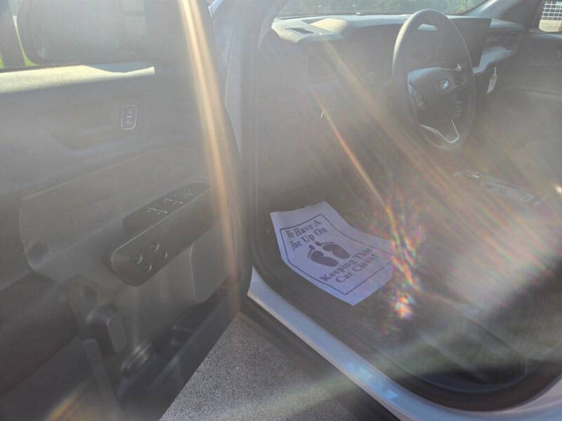 2025 Ford Maverick XL