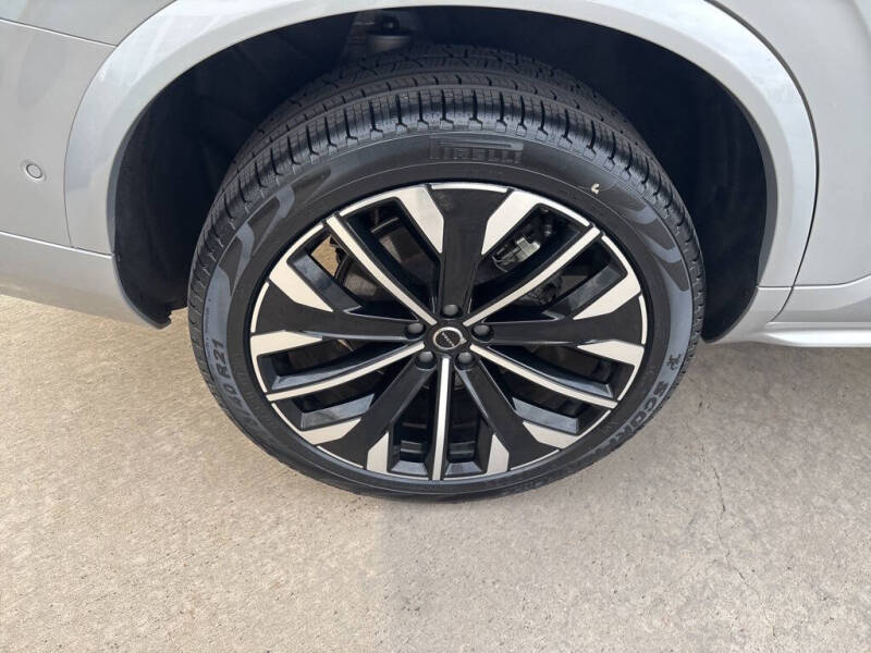 2025 Volvo XC90 B6 Plus Bright Theme 7P