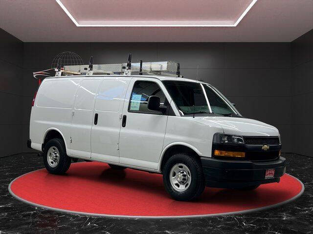 2021 Chevrolet Express 2500