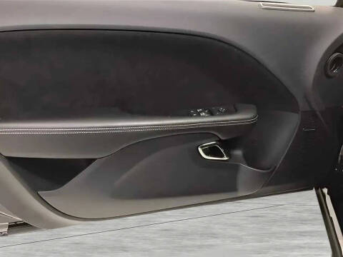 2015 Dodge Challenger SRT Hellcat