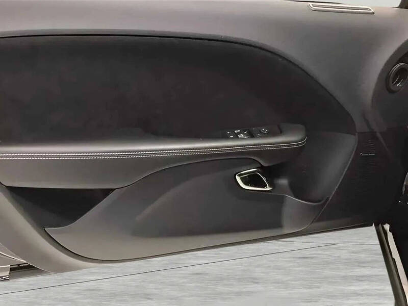 2015 Dodge Challenger SRT Hellcat