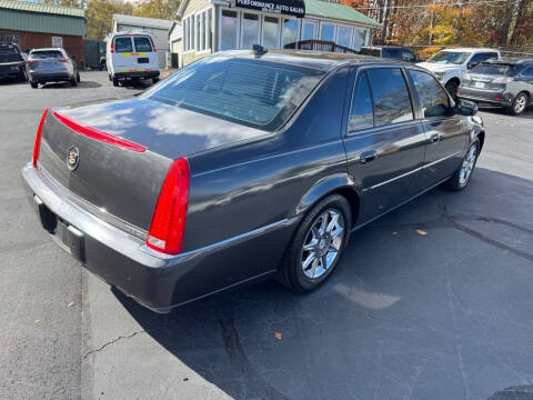 2010 Cadillac DTS Luxury Collection