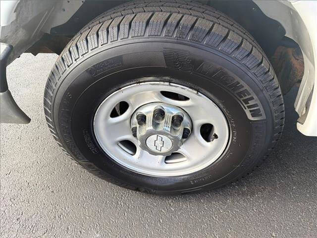 2017 Chevrolet Express LT 2500