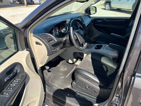 2015 Chrysler Town and Country Limited