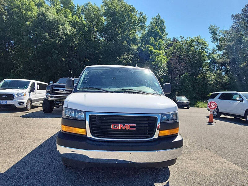 2025 GMC Savana 2500