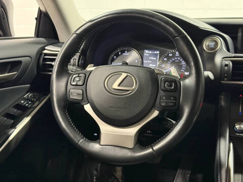 2018 Lexus IS 300