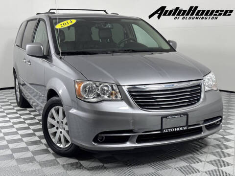 2014 Chrysler Town and Country for sale at Auto House of Bloomington in Bloomington IL