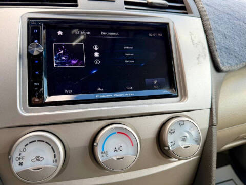 2011 Toyota Camry LE