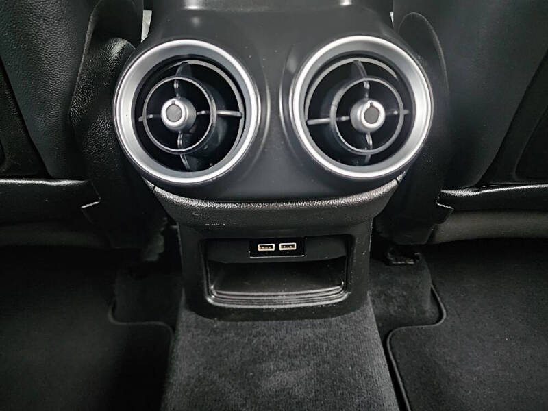 2018 Alfa Romeo Stelvio Ti