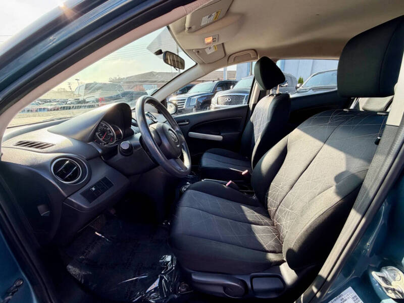 2014 Mazda MAZDA2 Sport