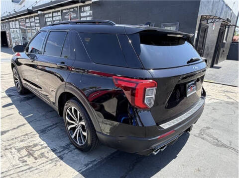 2020 Ford Explorer ST