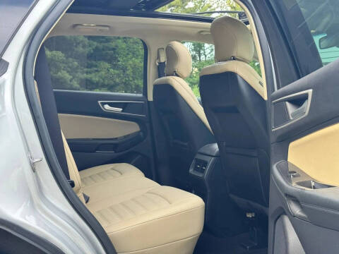2019 Ford Edge SEL