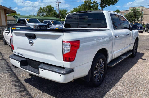 2018 Nissan Titan SV