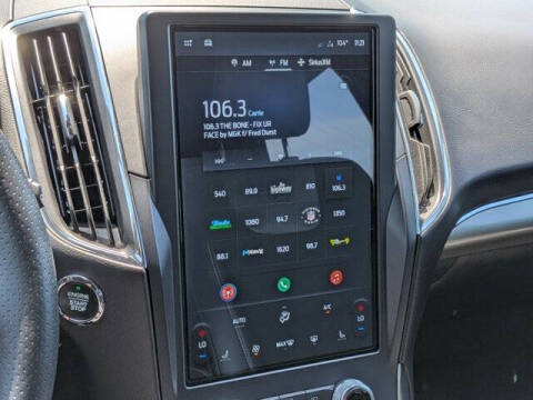 2022 Ford Edge ST