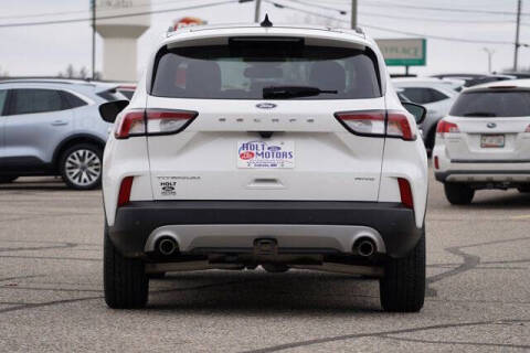 2022 Ford Escape Titanium