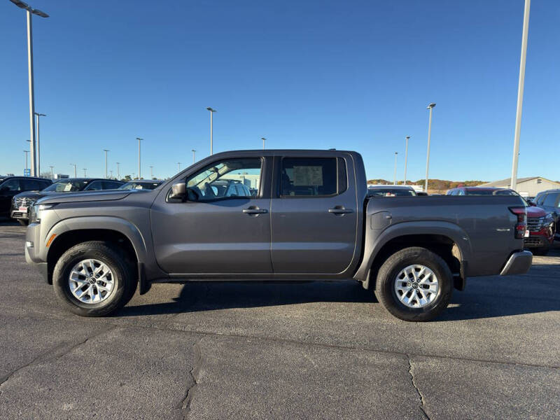 2024 Nissan Frontier SV