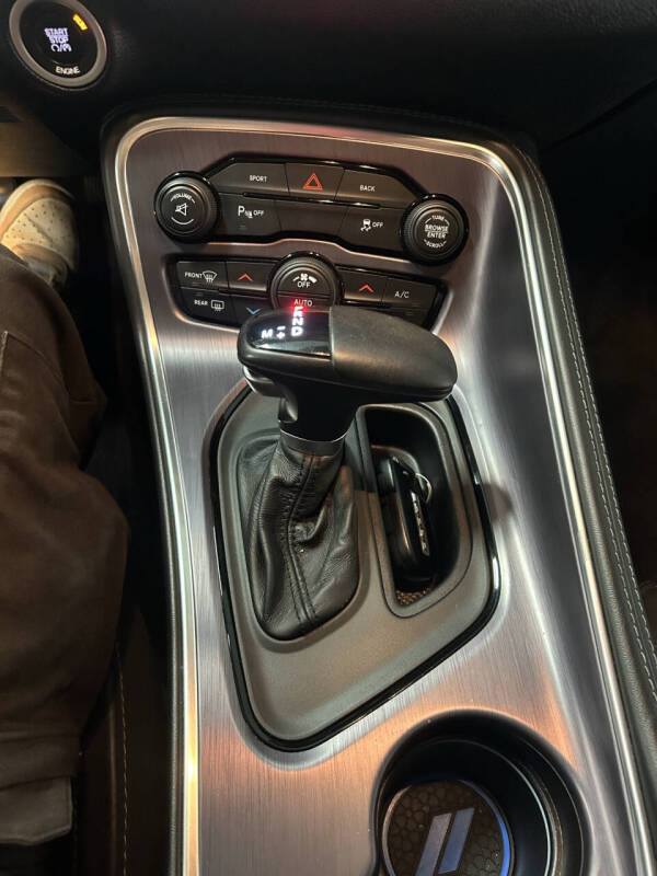 2016 Dodge Challenger R/T Plus