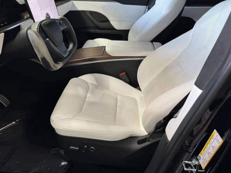 2023 Tesla Model X