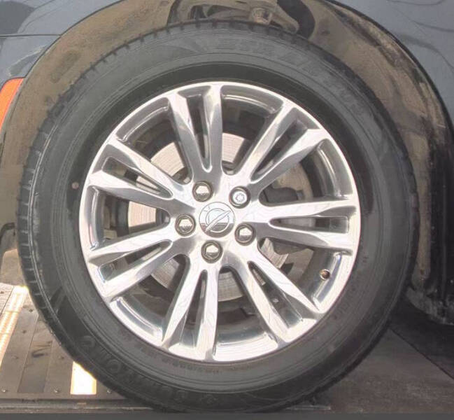 2017 Chrysler 300 Limited