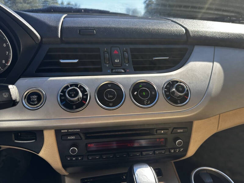 2011 BMW Z4 sDrive30i