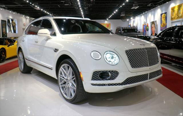 2018 Bentley Bentayga for sale at The New Auto Toy Store in Fort Lauderdale FL
