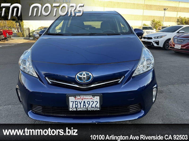 2013 Toyota Prius v Three