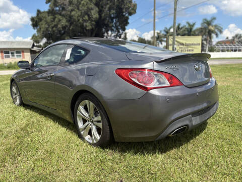 2011 Hyundai Genesis Coupe 2.0T
