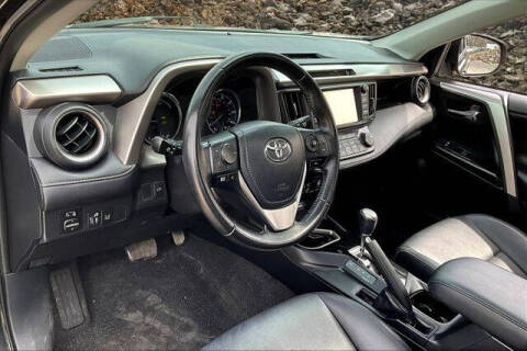 2016 Toyota RAV4 Hybrid Limited