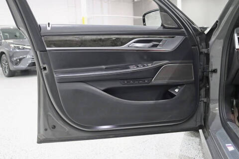 2022 BMW 7 Series 750i xDrive