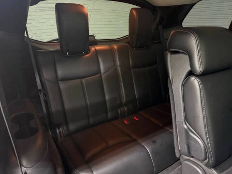 2018 Nissan Pathfinder SL