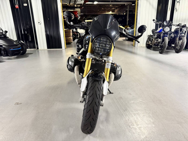 2016 BMW R nineT