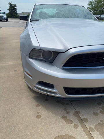 2013 Ford Mustang V6