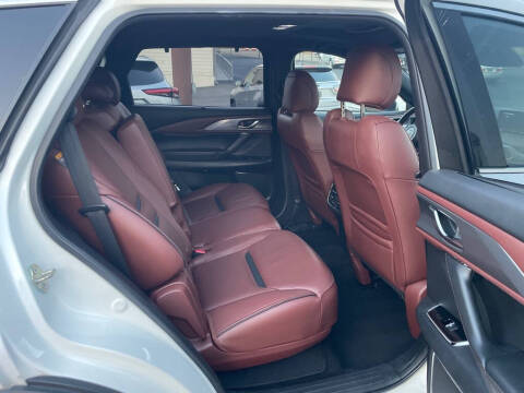 2017 Mazda CX-9 Signature