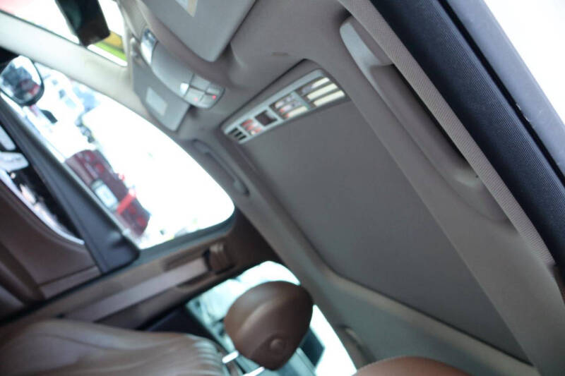 2019 Mercedes-Benz E-Class E 300
