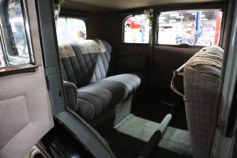 1929 Packard 8 LIMOUSINE